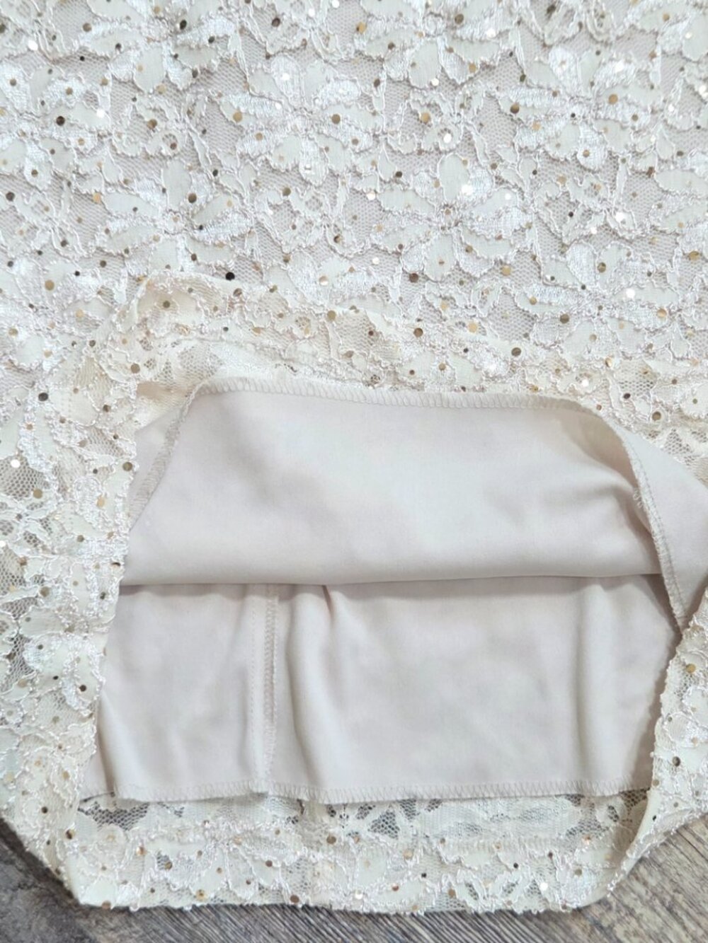 Connected Apparel Cream Lace Sequined Sheath Midi Dress Sz 10 - Picture 5 of 6